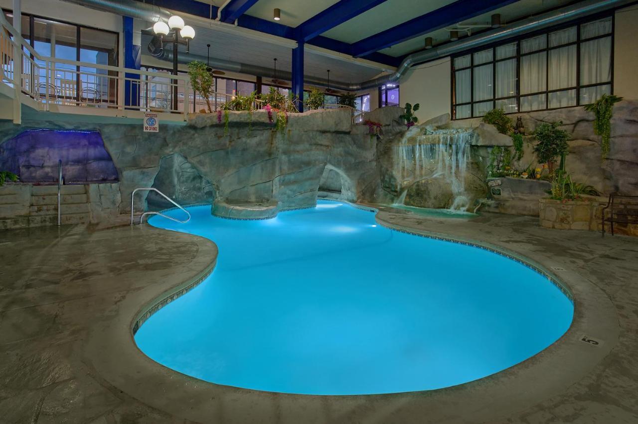 Sidney James Mountain Lodge Gatlinburg Esterno foto