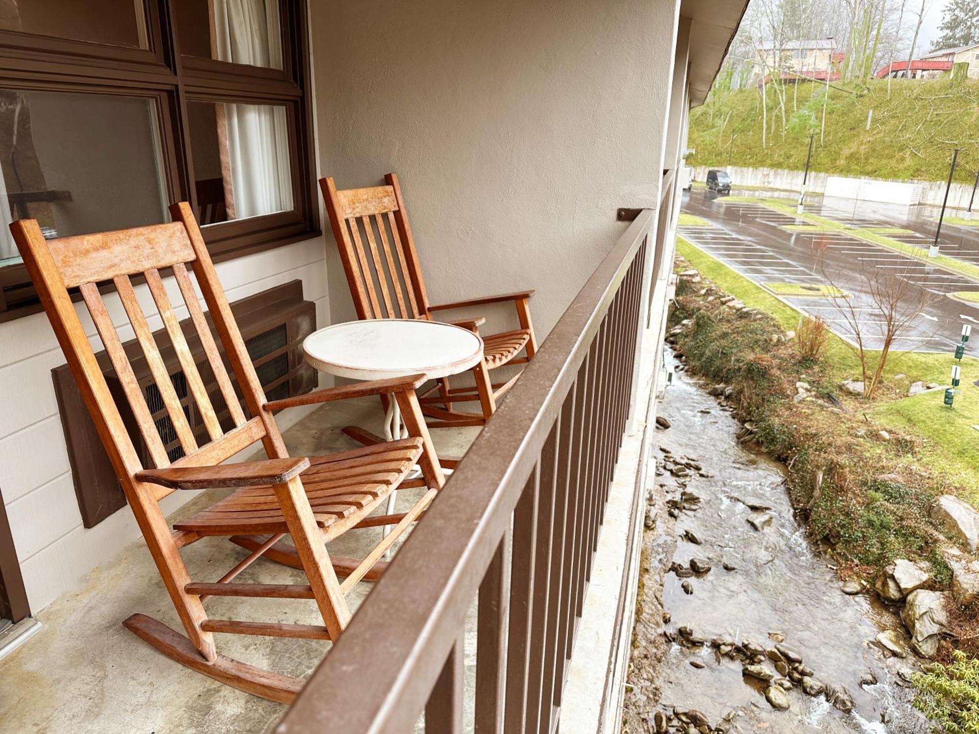 Sidney James Mountain Lodge Gatlinburg Esterno foto