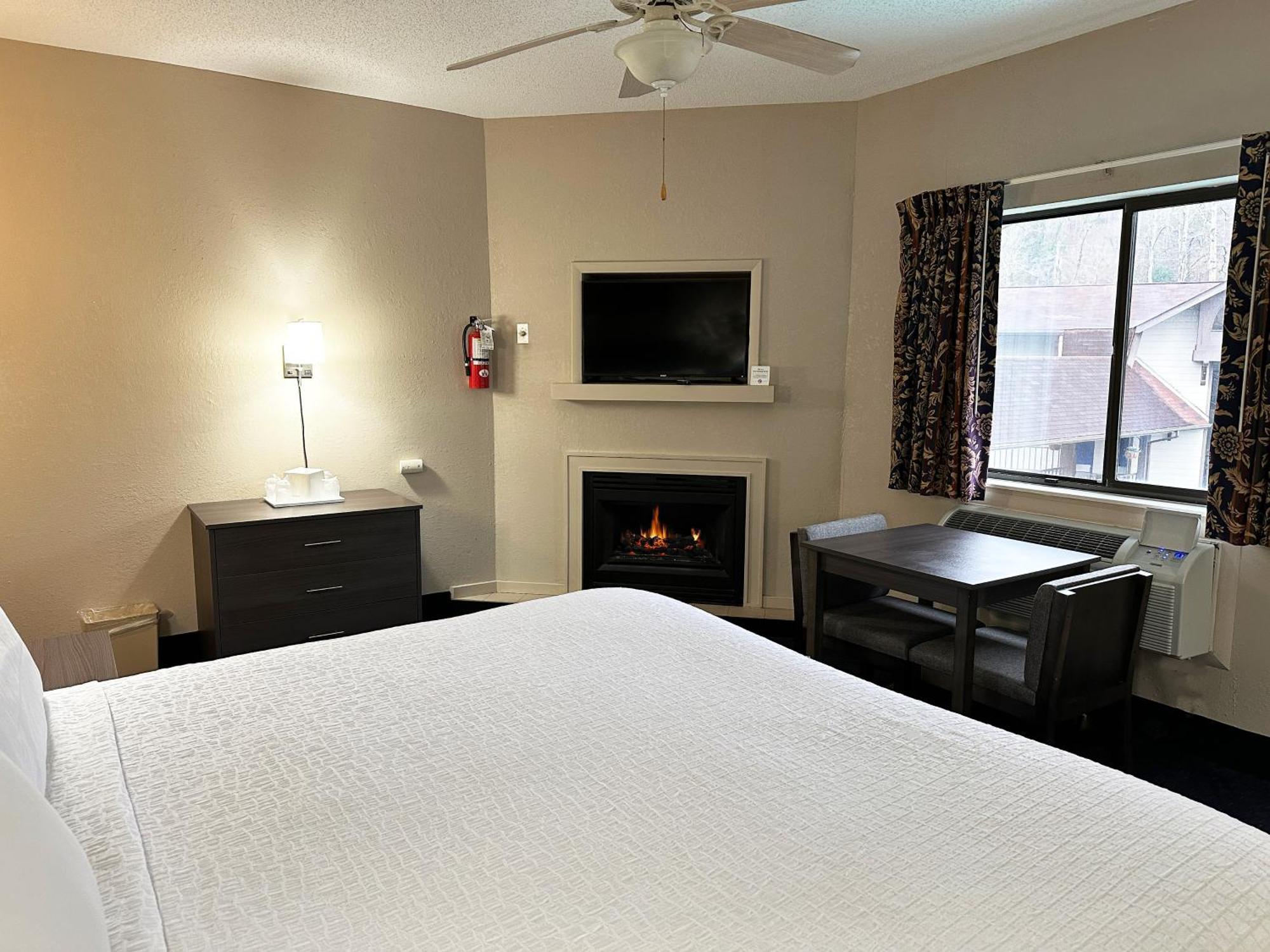 Sidney James Mountain Lodge Gatlinburg Esterno foto